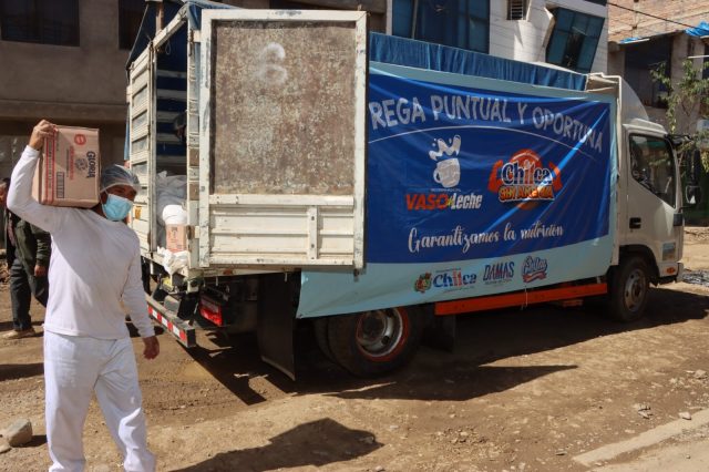 CHILCA CUMPLE CON ENTREGA DE ALIMENTOS DEL PVL