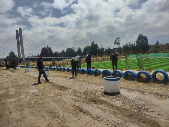 ALCALDE DAMAS PROMUEVE DEPORTE CON ENTREGA DE CAMPO DE FÚTBOL