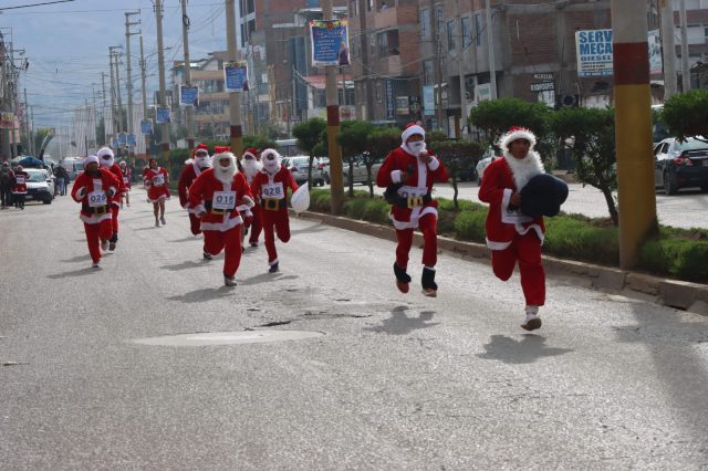 PAPANOELES Y MAMANOELAS SE ALISTAN PARA LA GRAN CARRERA EN CHILCA