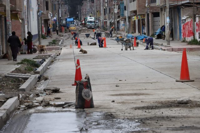 PAVIMENTACIÓN EN EL SECTOR ROMANCOTO ALCANZA EL 95% DE AVANCE