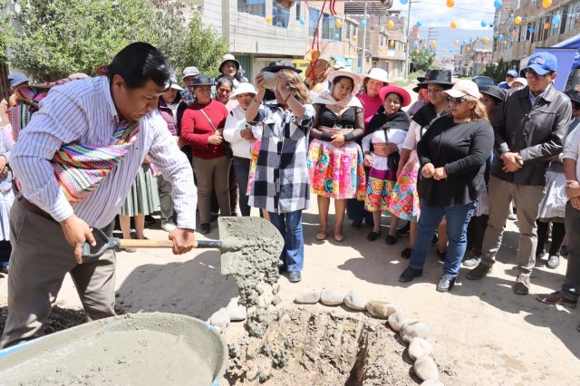 MÁS OBRAS DE AGUA Y DESAGÜE SIGUEN LLEGANDO PARA CHILCA